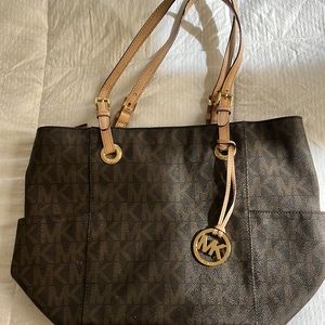 Michael kors bag